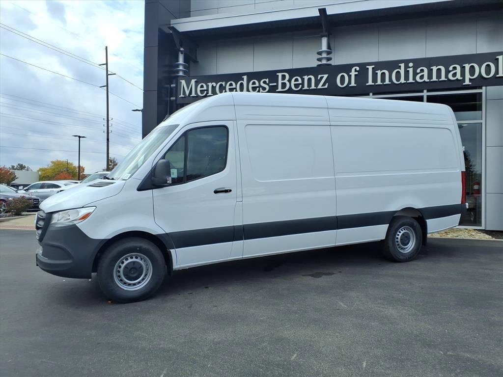 New 2026 Mercedes-Benz Sprinter 2500 image 2