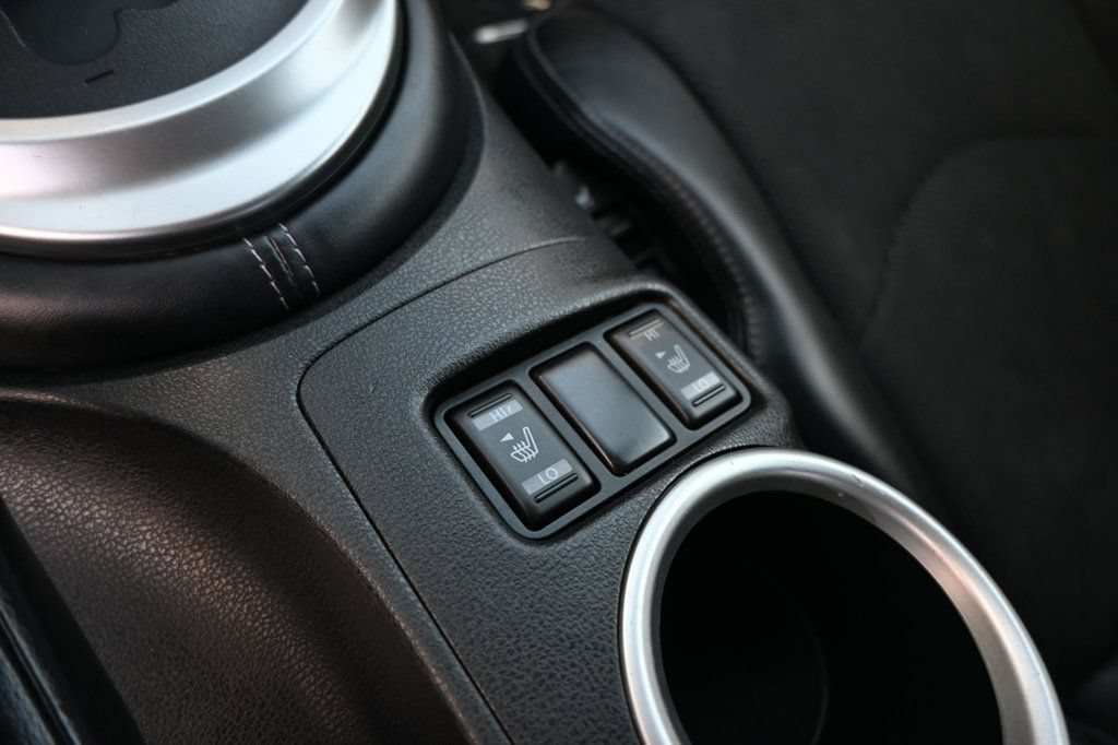 Used 2014 Nissan 370Z Touring w/ Sport Package RWD image 17