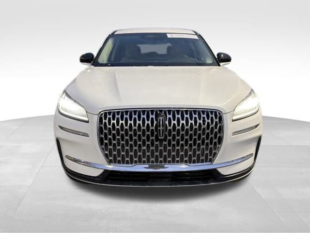 Certified 2023 Lincoln Corsair AWD image 12