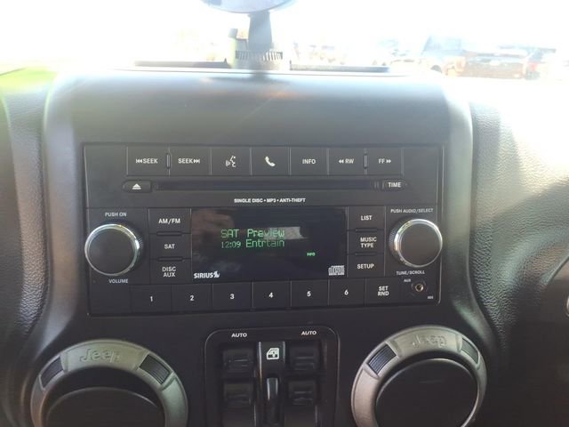 Used 2016 Jeep Wrangler Unlimited Sport image 18