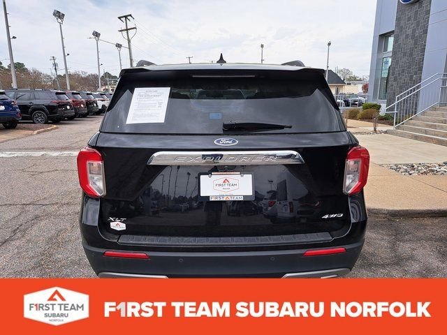 Used 2023 Ford Explorer XLT w/ Equipment Group 202A image 5