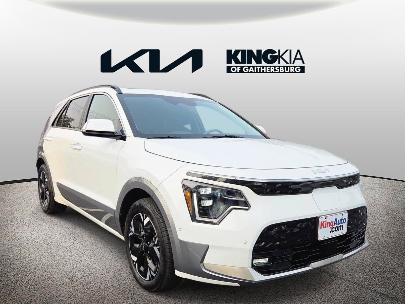 Certified 2024 Kia Niro Wave w/ Wave Preserve Package FWD image 1