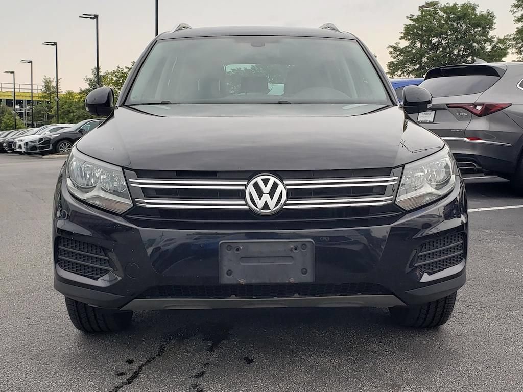 Used 2017 Volkswagen Tiguan Wolfsburg Edition AWD/4WD image 2