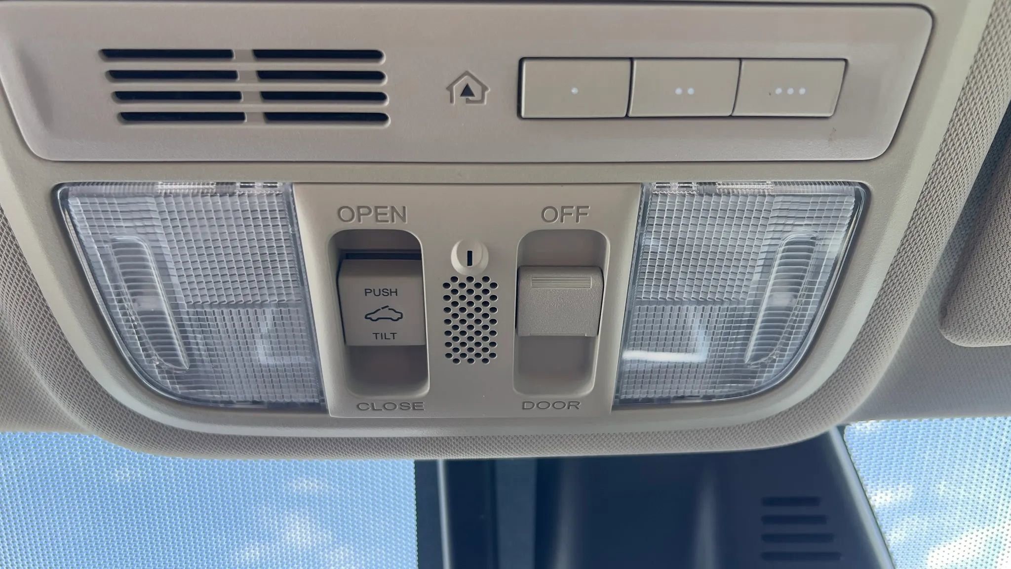 Used 2016 Honda Accord EX-L image 48