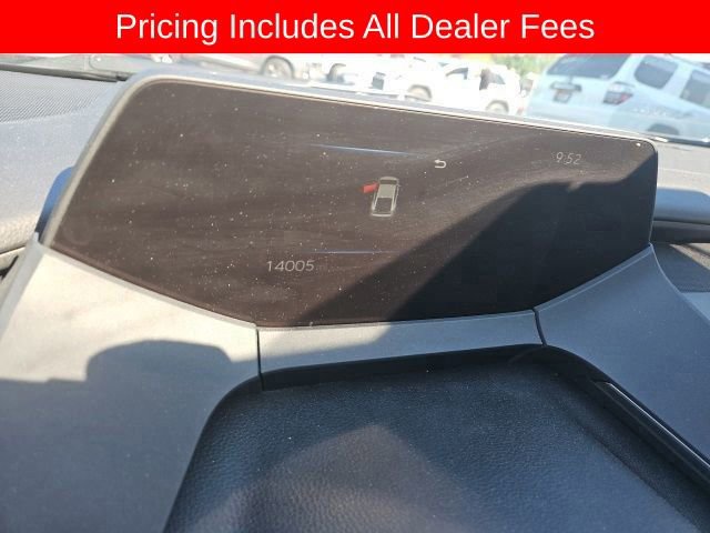 Used 2024 Toyota Prius Prime FWD image 10