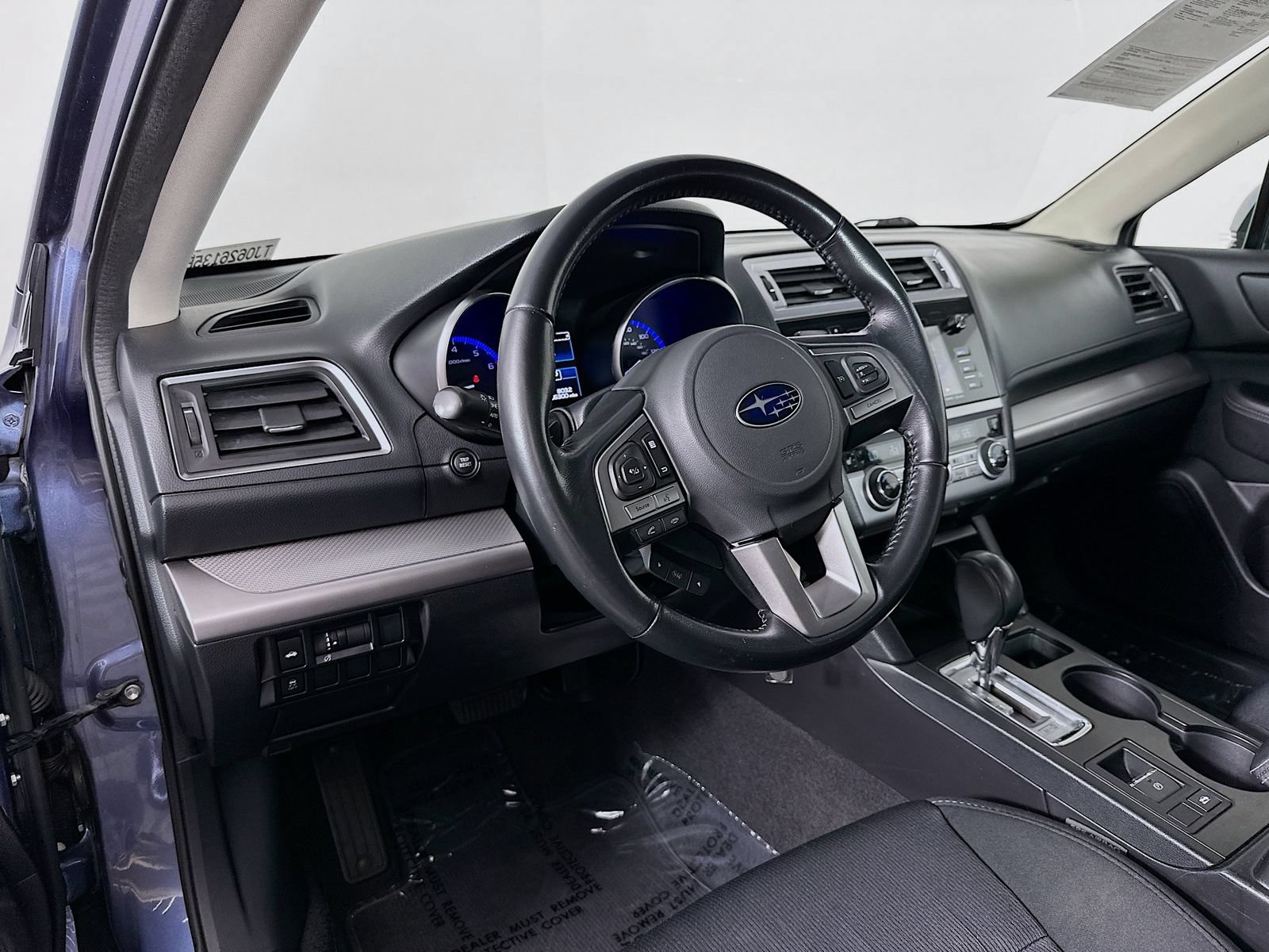 Used 2016 Subaru Legacy 2.5i Premium w/ Popular Package #1 AWD/4WD image 9