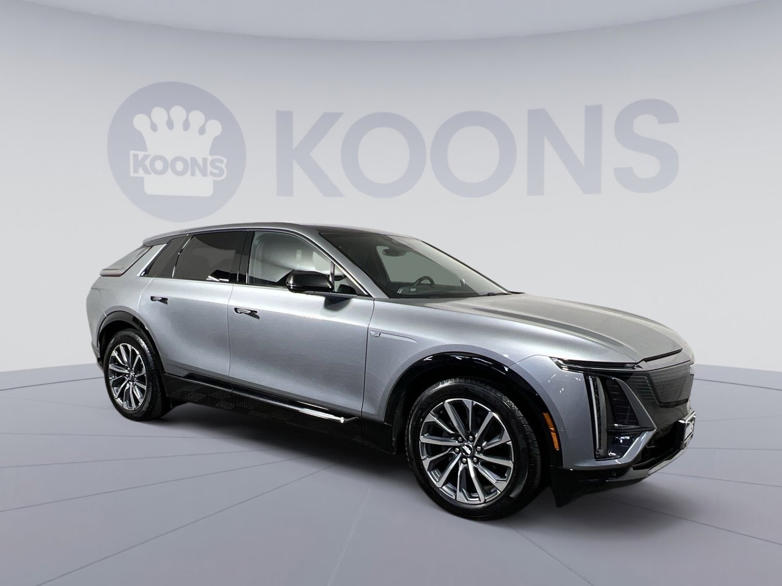 Used 2024 Cadillac Lyriq Sport w/ LPO, Floor Liner Package AWD/4WD image 2