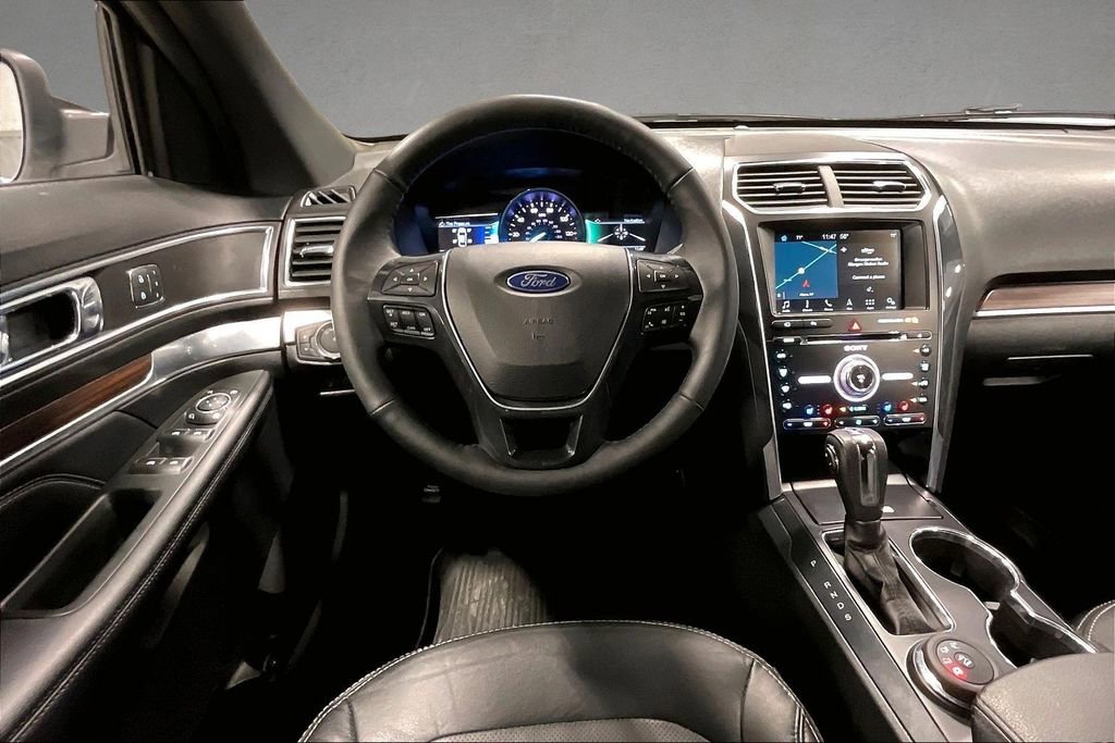 Used 2018 Ford Explorer Limited AWD/4WD image 8