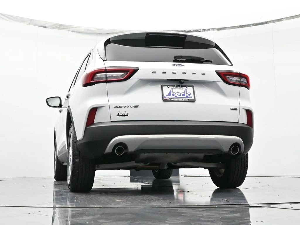 Used 2023 Ford Escape Active image 40