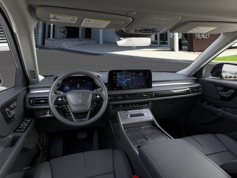 New 2026 Lincoln Aviator AWD image 38