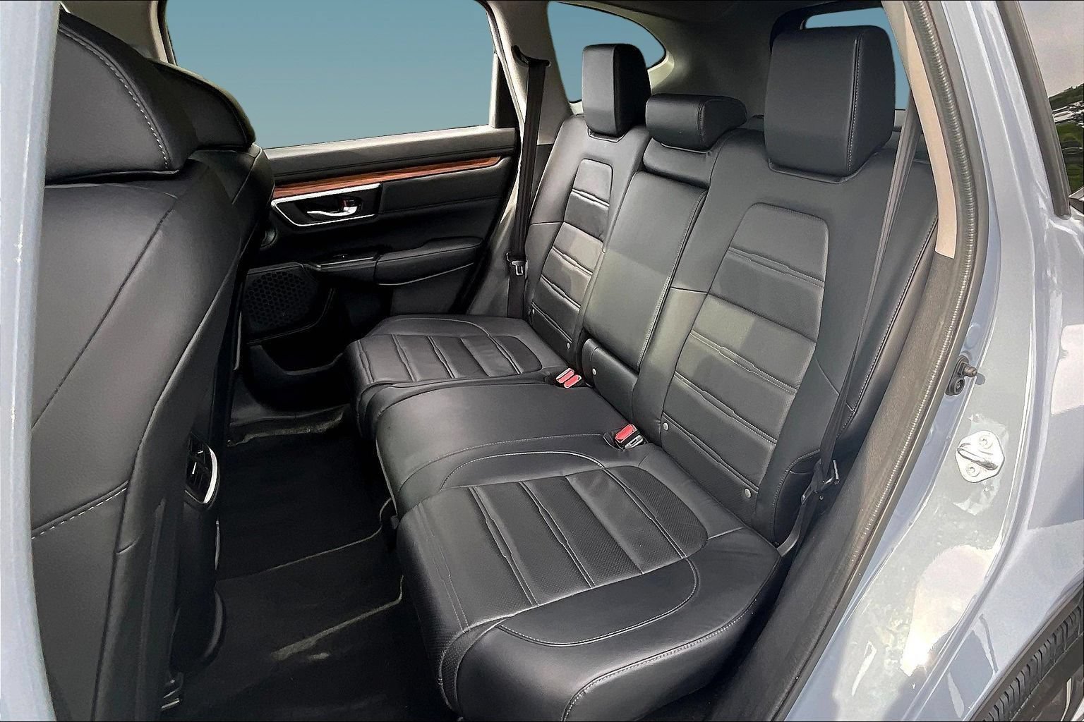 Used 2022 Honda CR-V Touring image 21