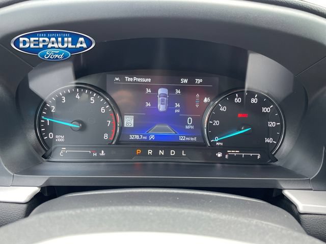 Used 2023 Ford Explorer XLT w/ Equipment Group 202A AWD/4WD image 2