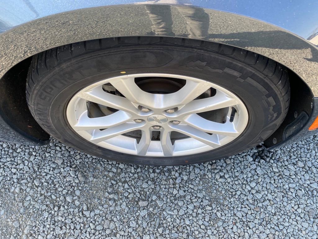 Used 2020 Chevrolet Camaro LS image 20