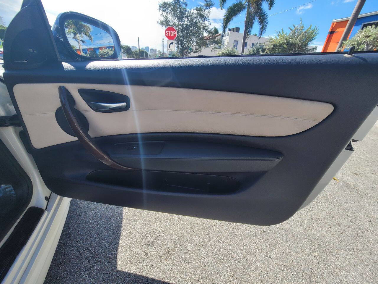 Used 2012 BMW 135i Convertible image 14