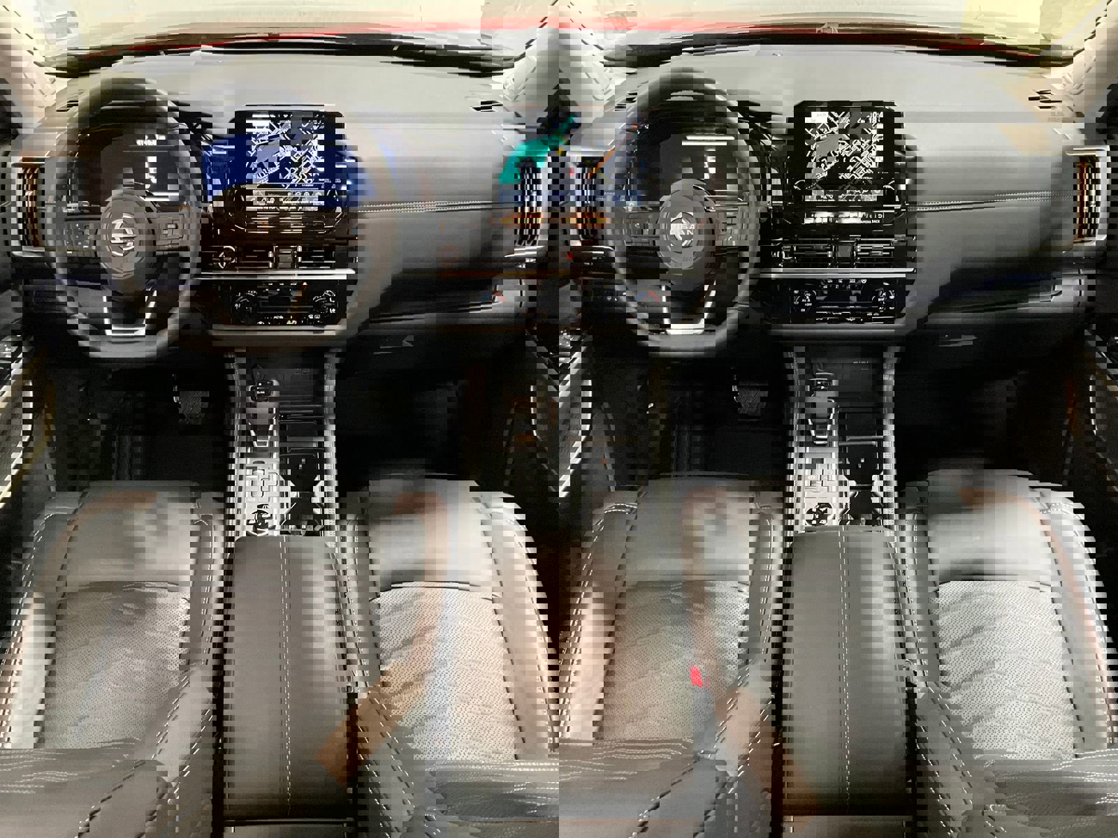 Used 2024 Nissan Pathfinder Platinum w/ Cargo Package image 15