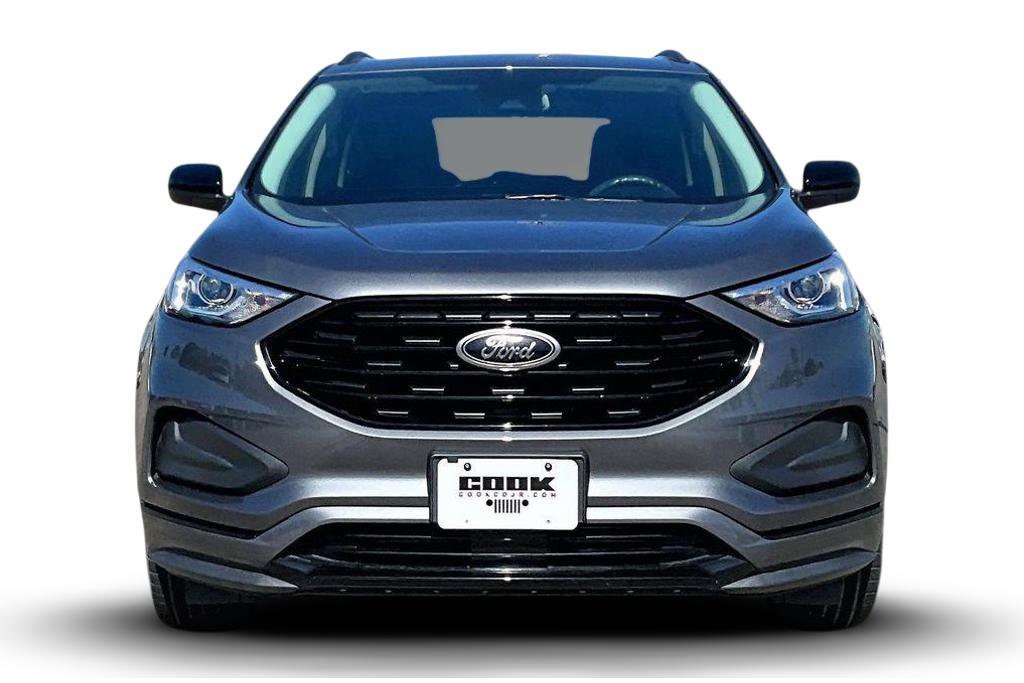 Used 2022 Ford Edge SE w/ Black Appearance Package image 3