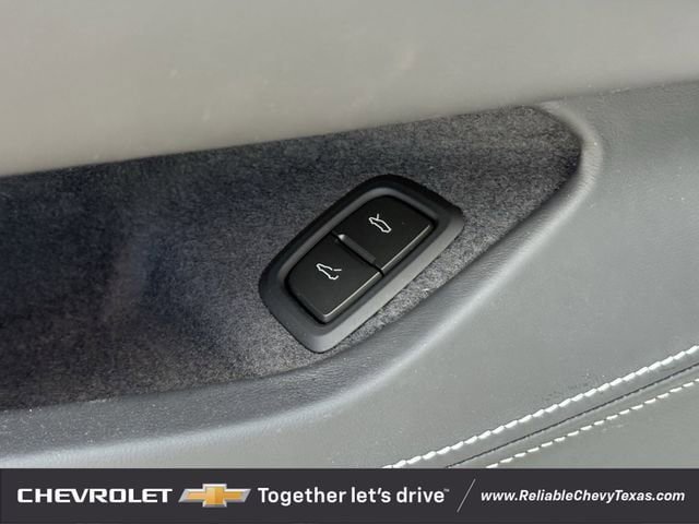 New 2026 Chevrolet Corvette Stingray Premium Cpe w/ Stealth Interior Trim Package RWD image 32