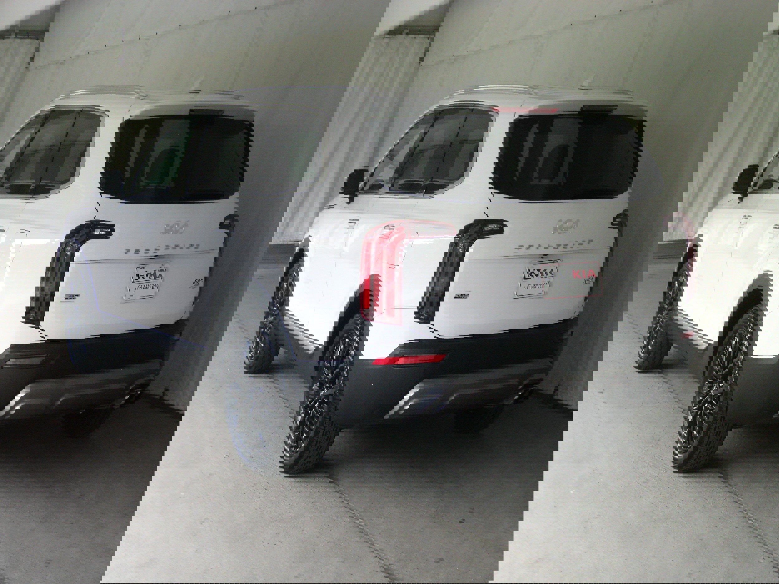 Certified 2022 Kia Telluride SX w/ SX Prestige Package image 26