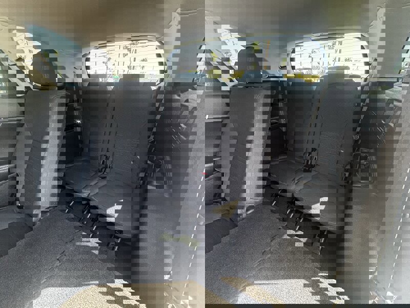 Used 2018 Kia Sorento LX w/ LX V6 Convenience Package image 26