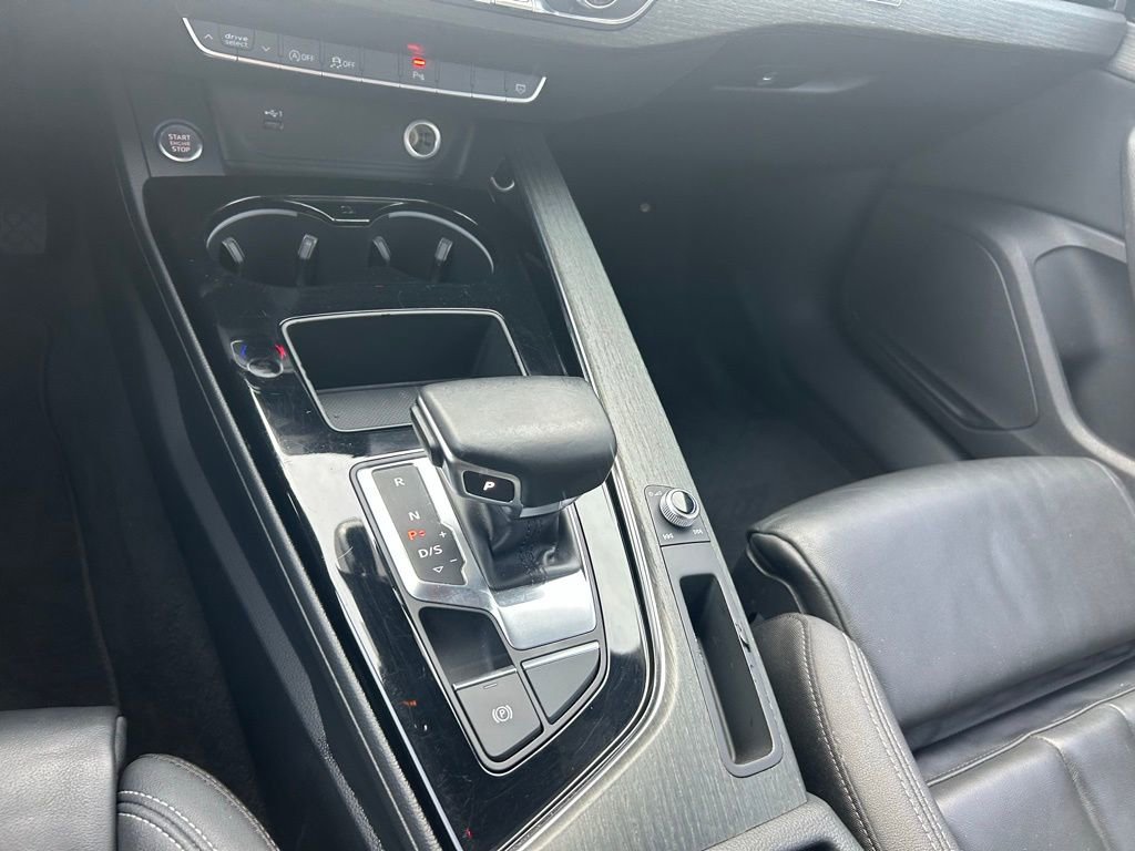 Used 2022 Audi A4 2.0T Premium w/ Convenience Package image 50