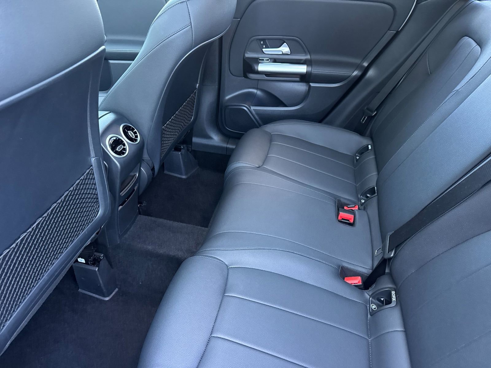 Certified 2025 Mercedes-Benz GLA 250 4MATIC image 12