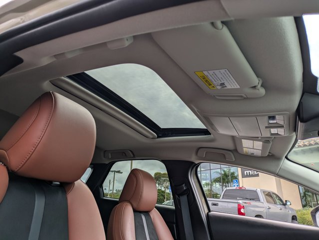 Used 2024 MAZDA CX-30 Carbon image 19