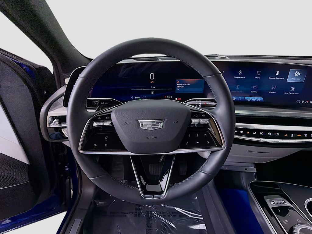 Used 2024 Cadillac Lyriq Luxury RWD image 34