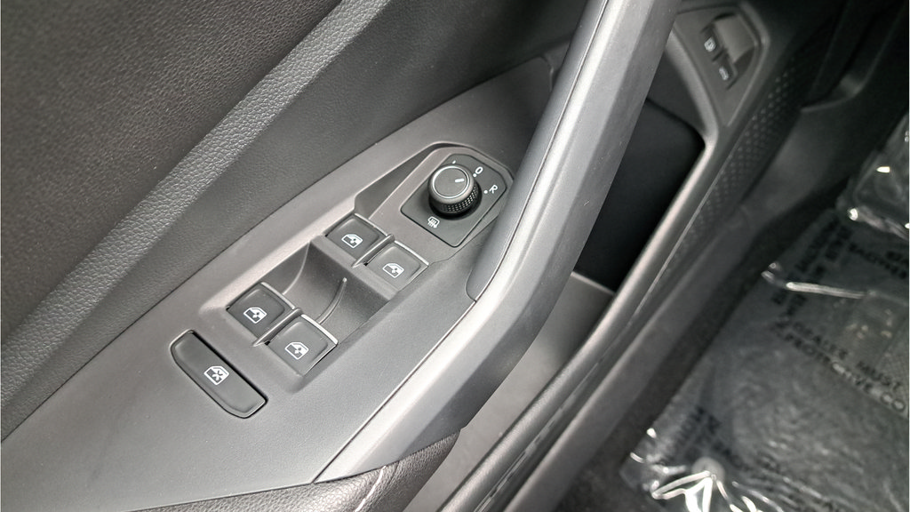 Used 2023 Volkswagen Jetta S FWD image 23