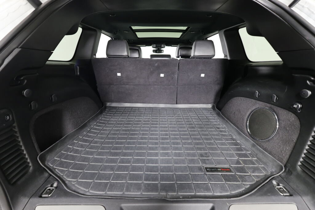 Used 2019 Jeep Grand Cherokee Overland image 19