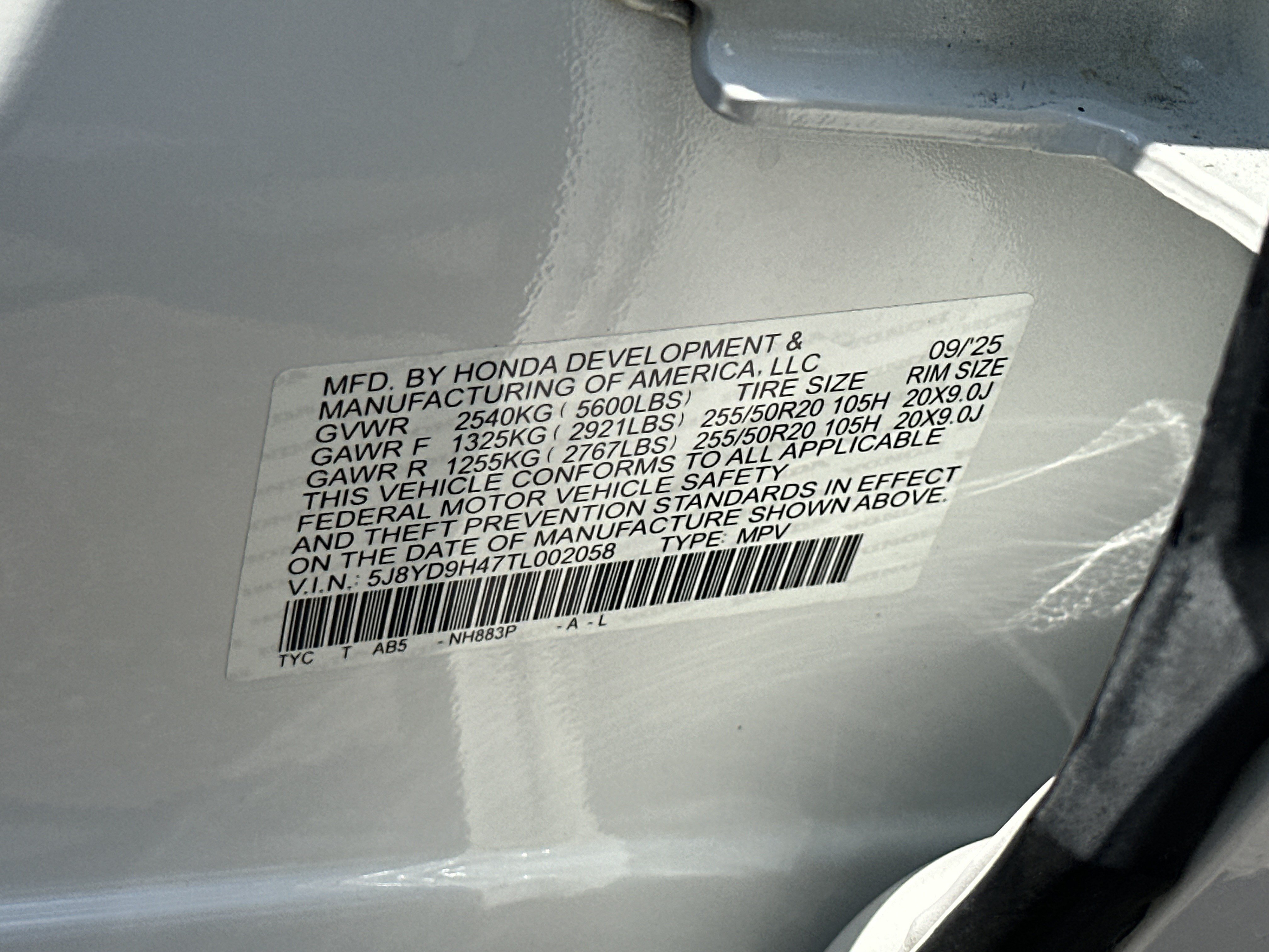 Certified 2026 Acura MDX w/ Technology Package FWD image 39