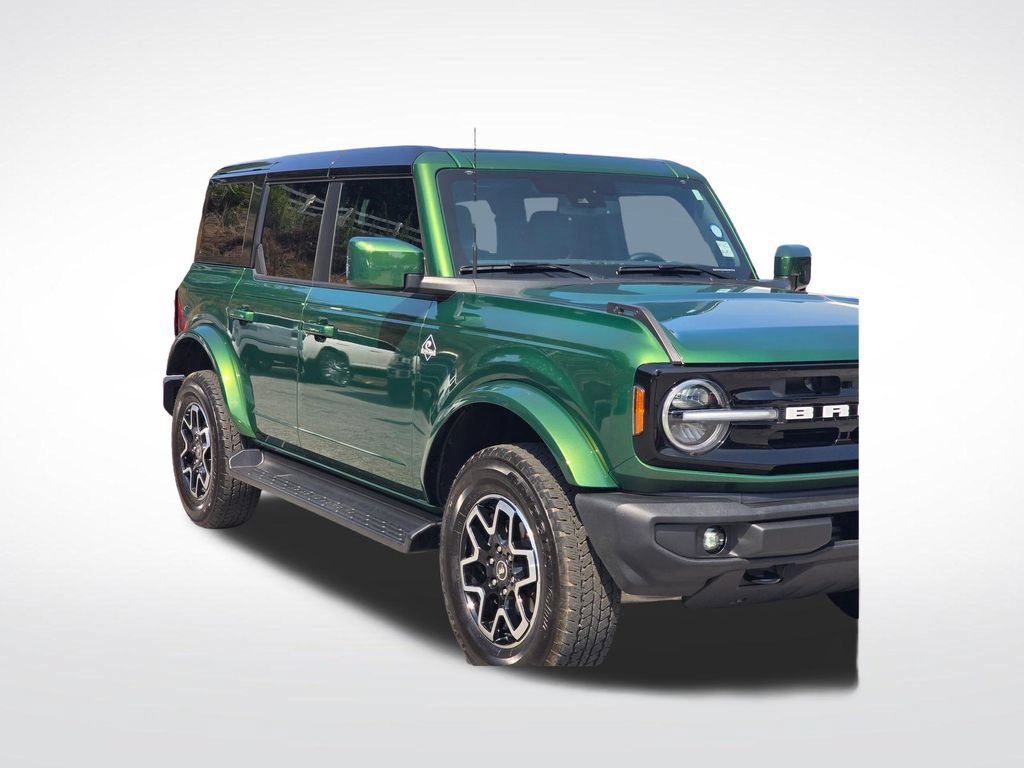 Used 2025 Ford Bronco Outer Banks AWD/4WD image 48