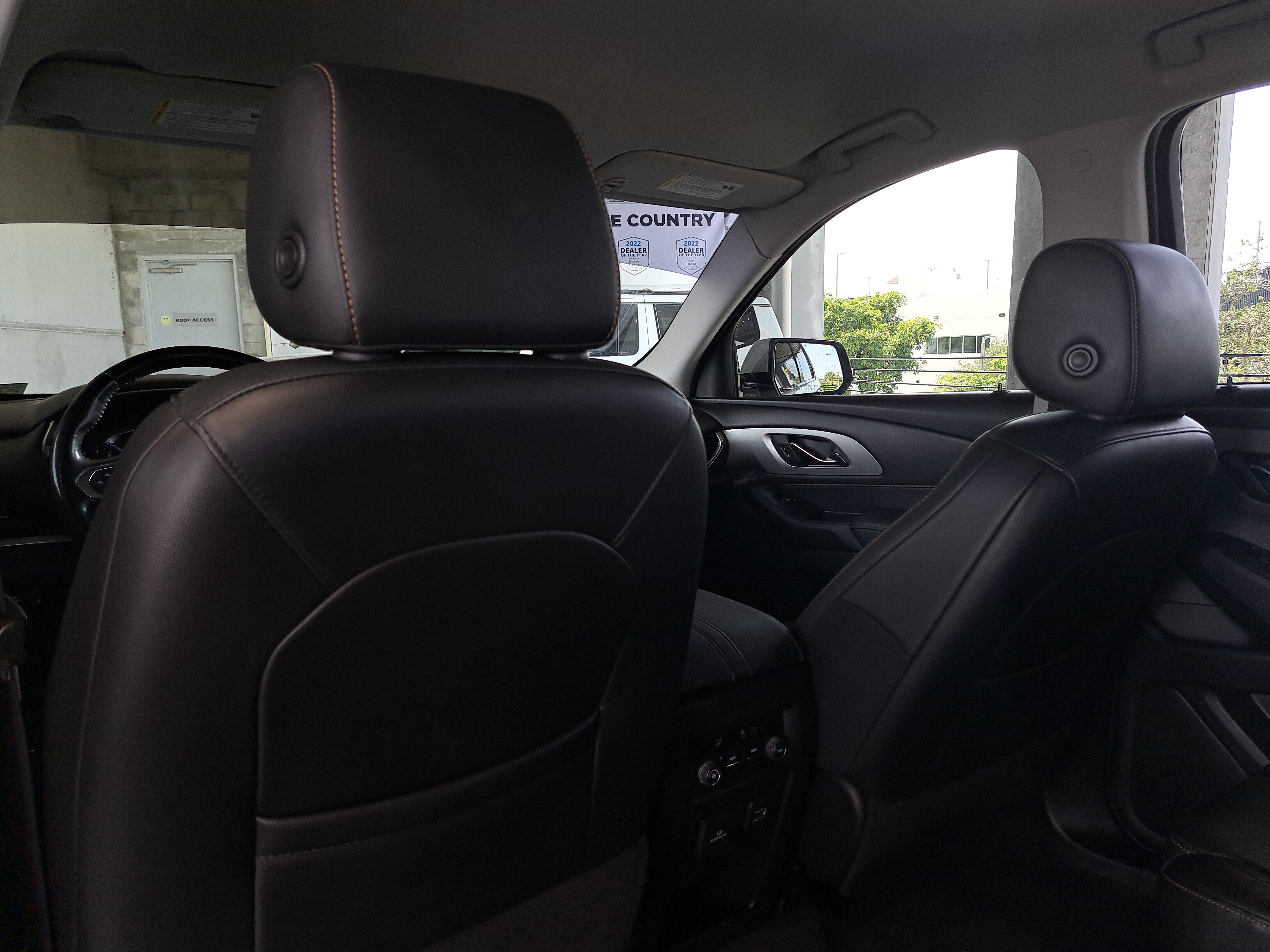 Used 2020 Chevrolet Traverse RS FWD image 10