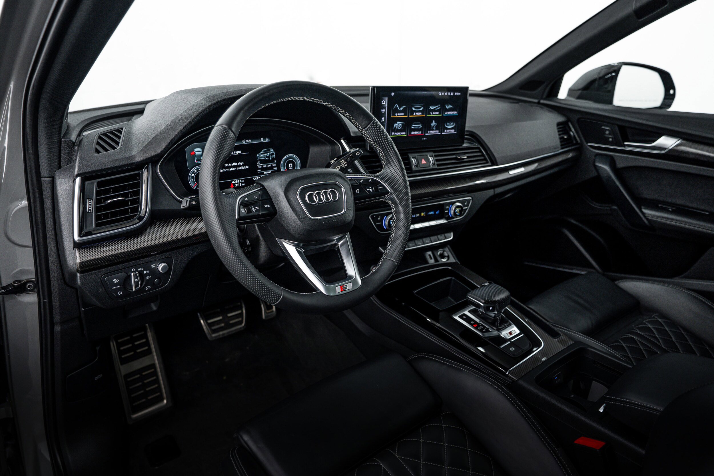 Used 2021 Audi SQ5 Prestige AWD/4WD image 11