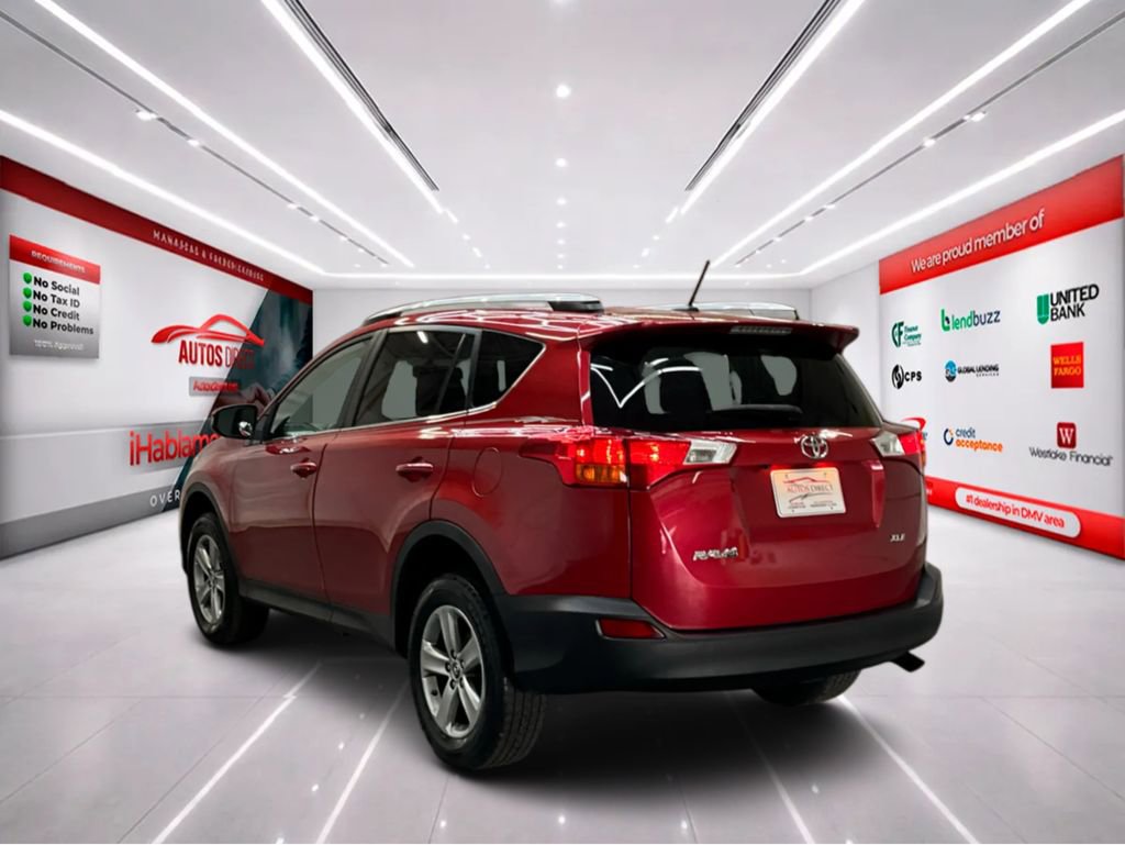 Used 2015 Toyota RAV4 XLE FWD image 6
