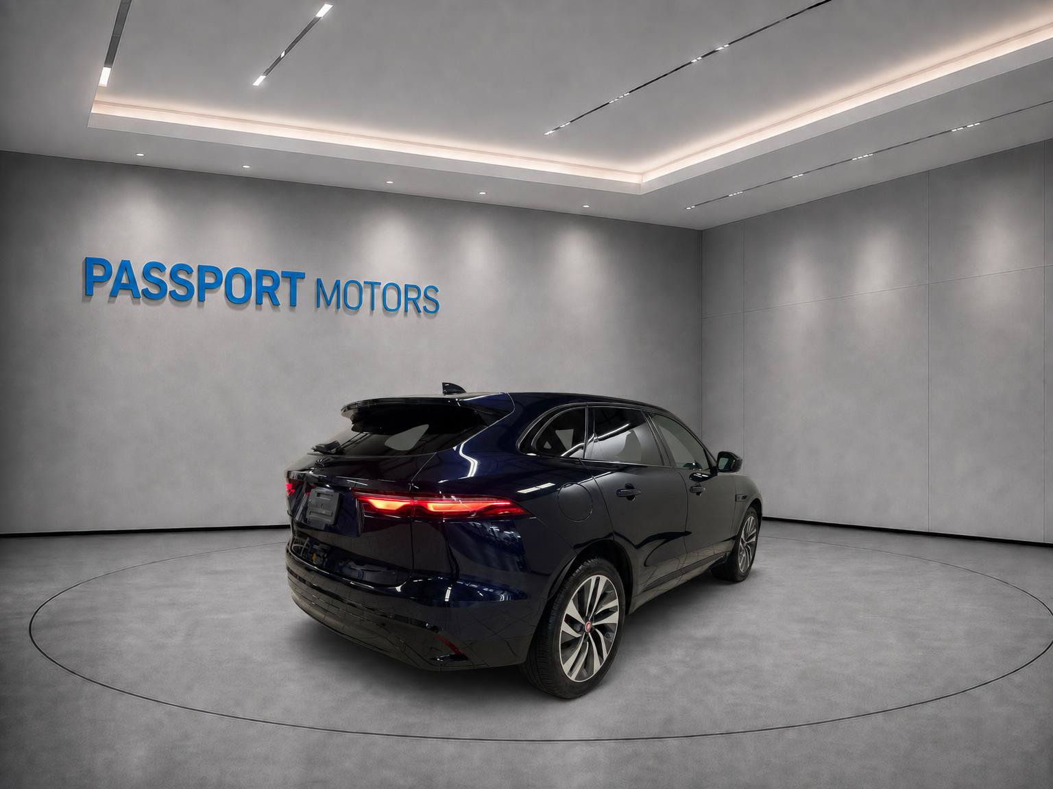 Used 2021 Jaguar F-PACE S AWD/4WD image 4