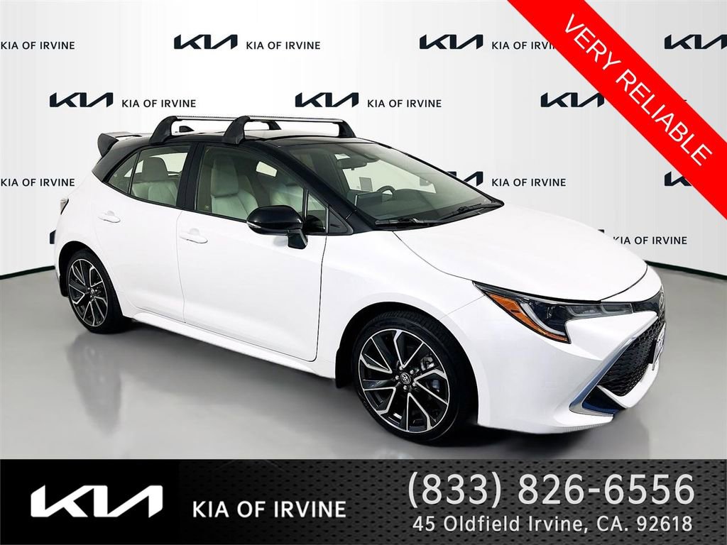 Used 2021 Toyota Corolla XSE FWD image 1