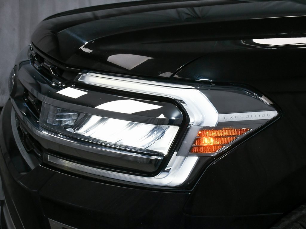 Used 2023 Ford Expedition Limited image 79