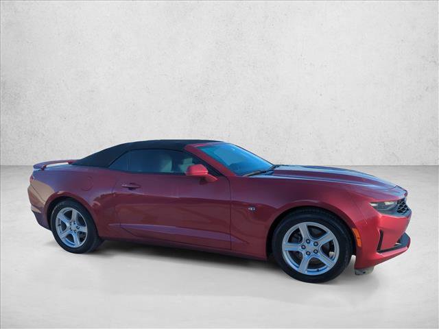 Used 2024 Chevrolet Camaro LT RWD image 4