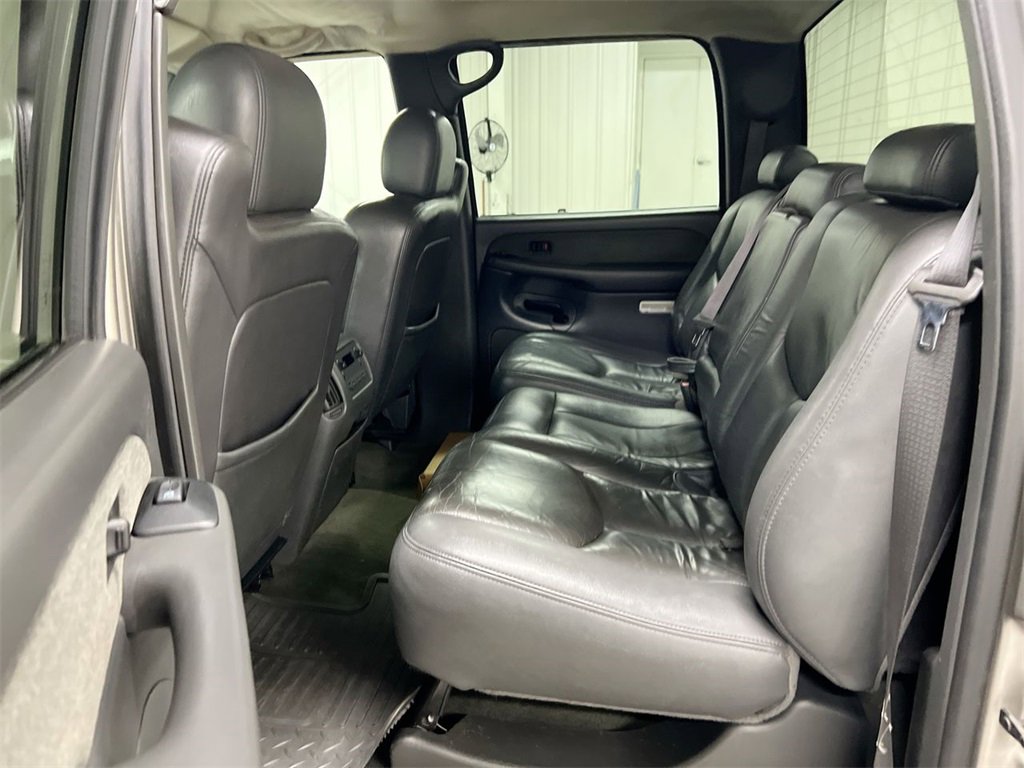 Used 2003 GMC Sierra 2500 SLT w/ SLT Preferred Equipment Group image 21