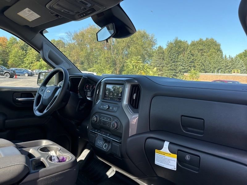New 2026 Chevrolet Silverado 1500 W/T w/ Trailering Package image 31