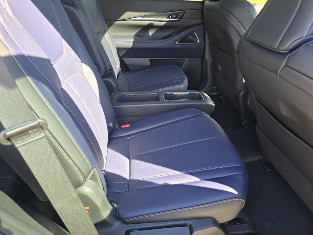 New 2026 INFINITI QX60 Sport image 23