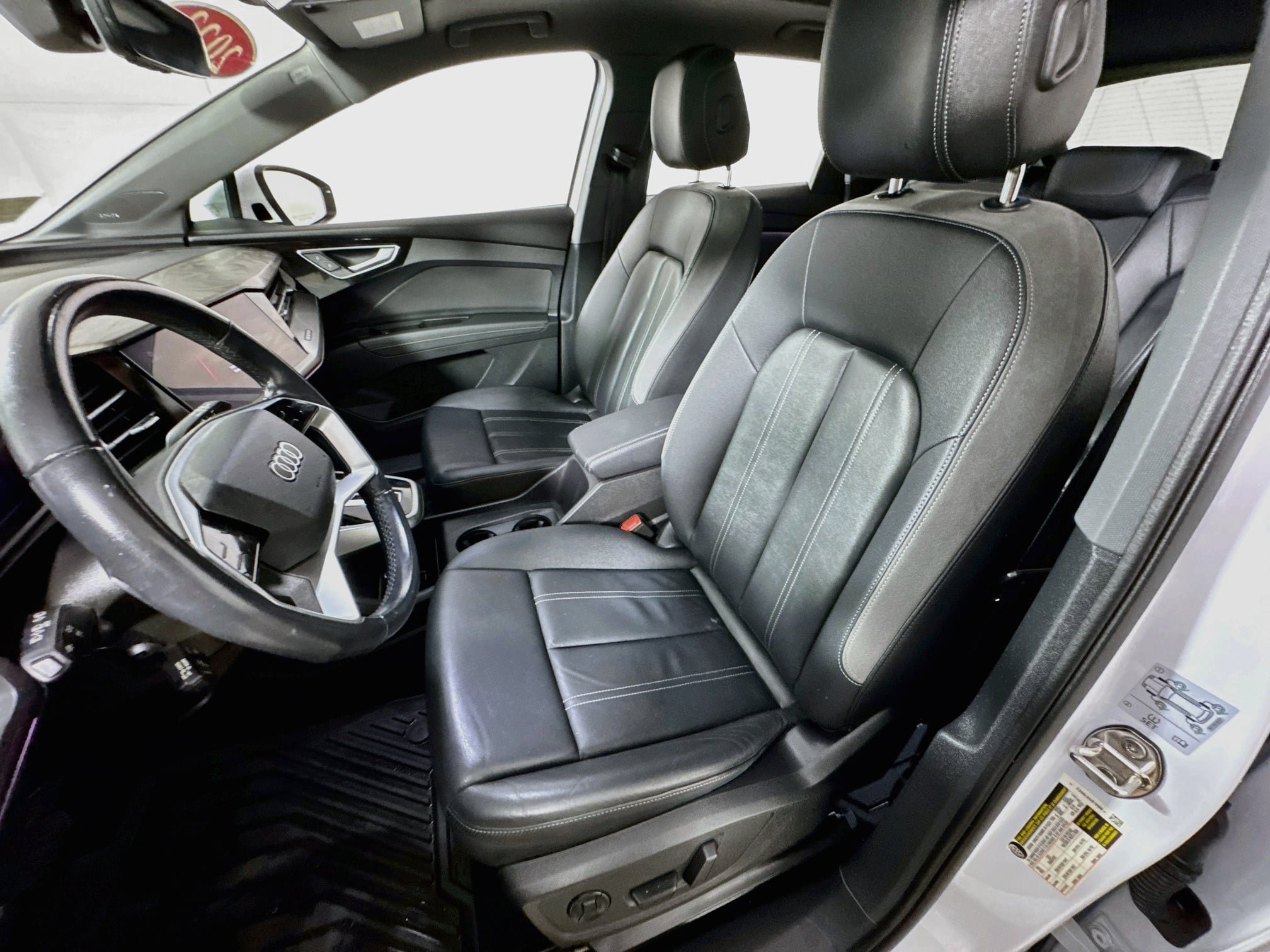 Used 2023 Audi Q4 e-tron Premium Plus w/ Premium Plus AWD/4WD image 14