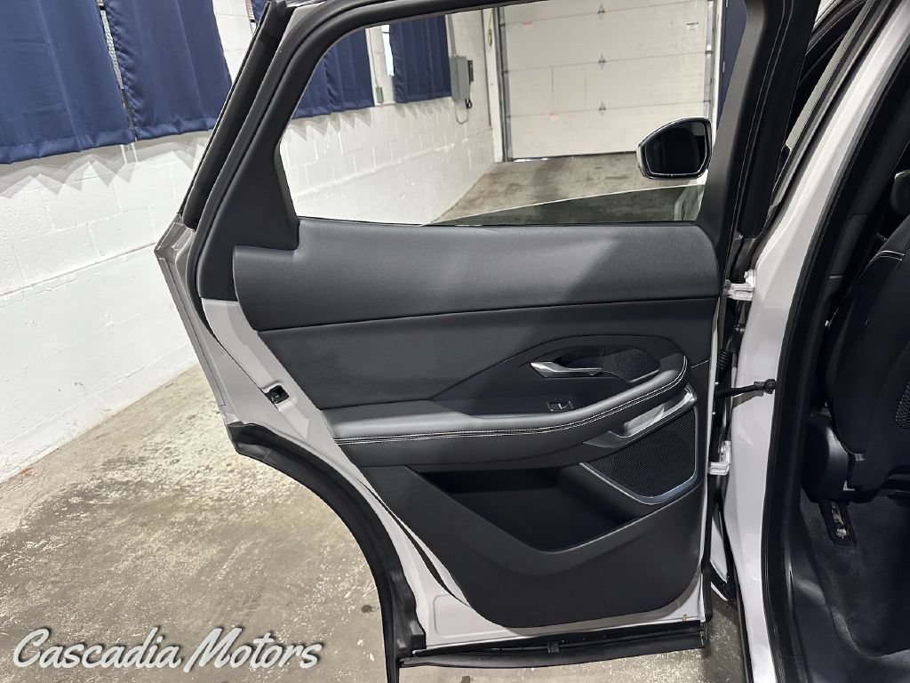 Used 2019 Jaguar E-PACE R-Dynamic HSE AWD/4WD image 21