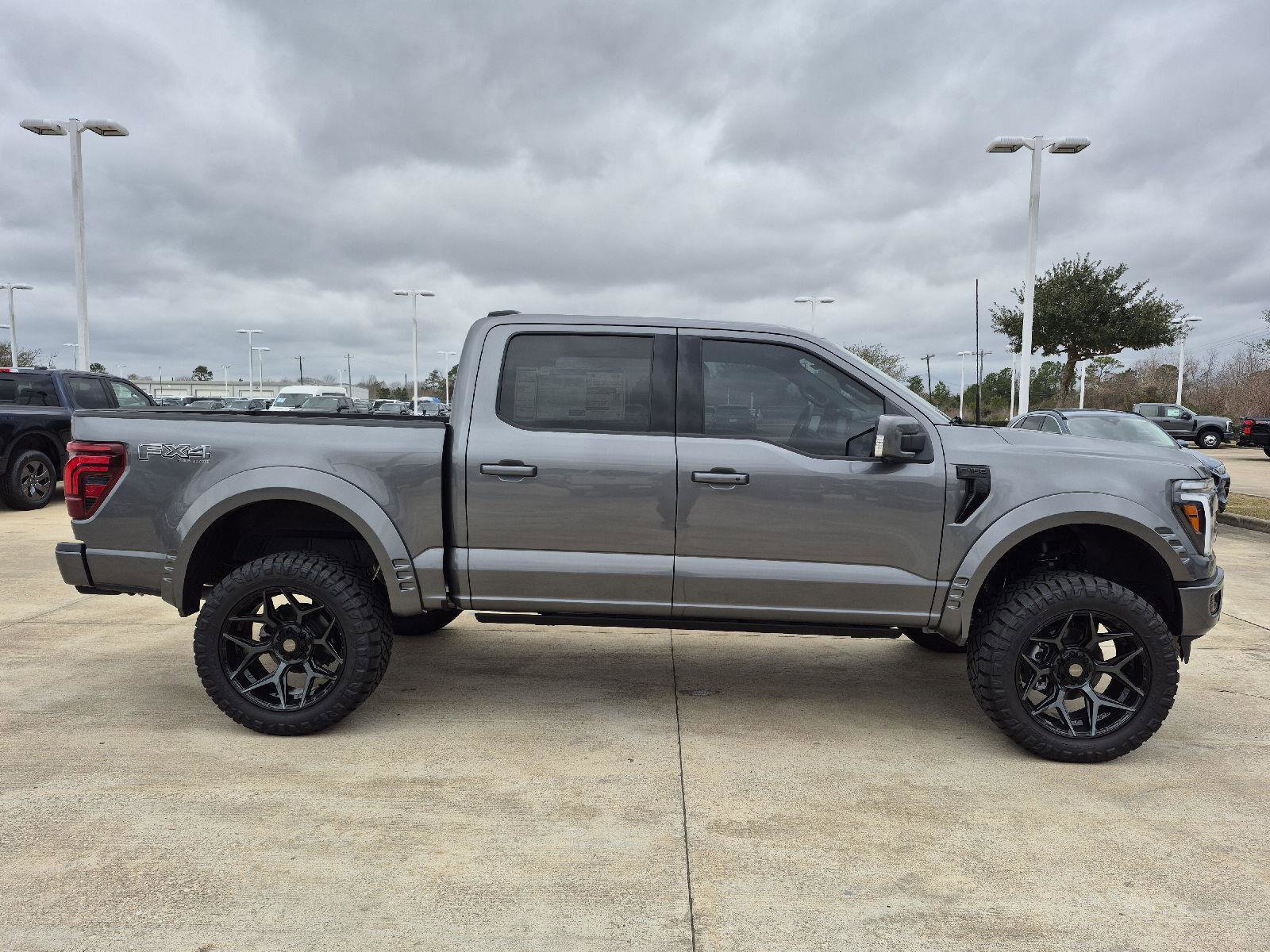 New 2025 Ford F150 Lariat w/ Equipment Group 501A Mid image 7