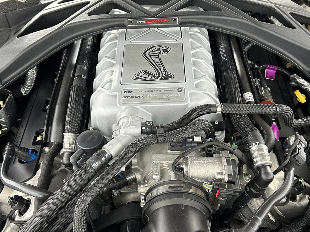 Used 2021 Ford Mustang Shelby GT500 w/ Technology Package RWD image 32