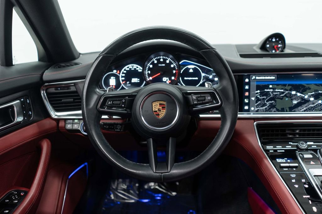 Used 2023 Porsche Panamera 4 Platinum Edition w/ Smoking Package image 18
