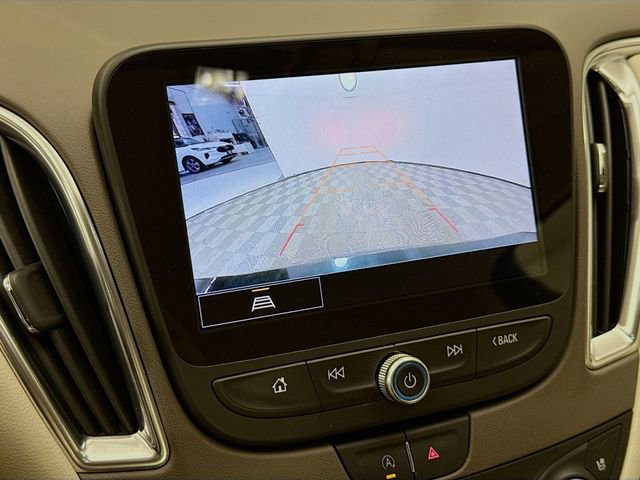 Used 2024 Chevrolet Malibu LT image 16