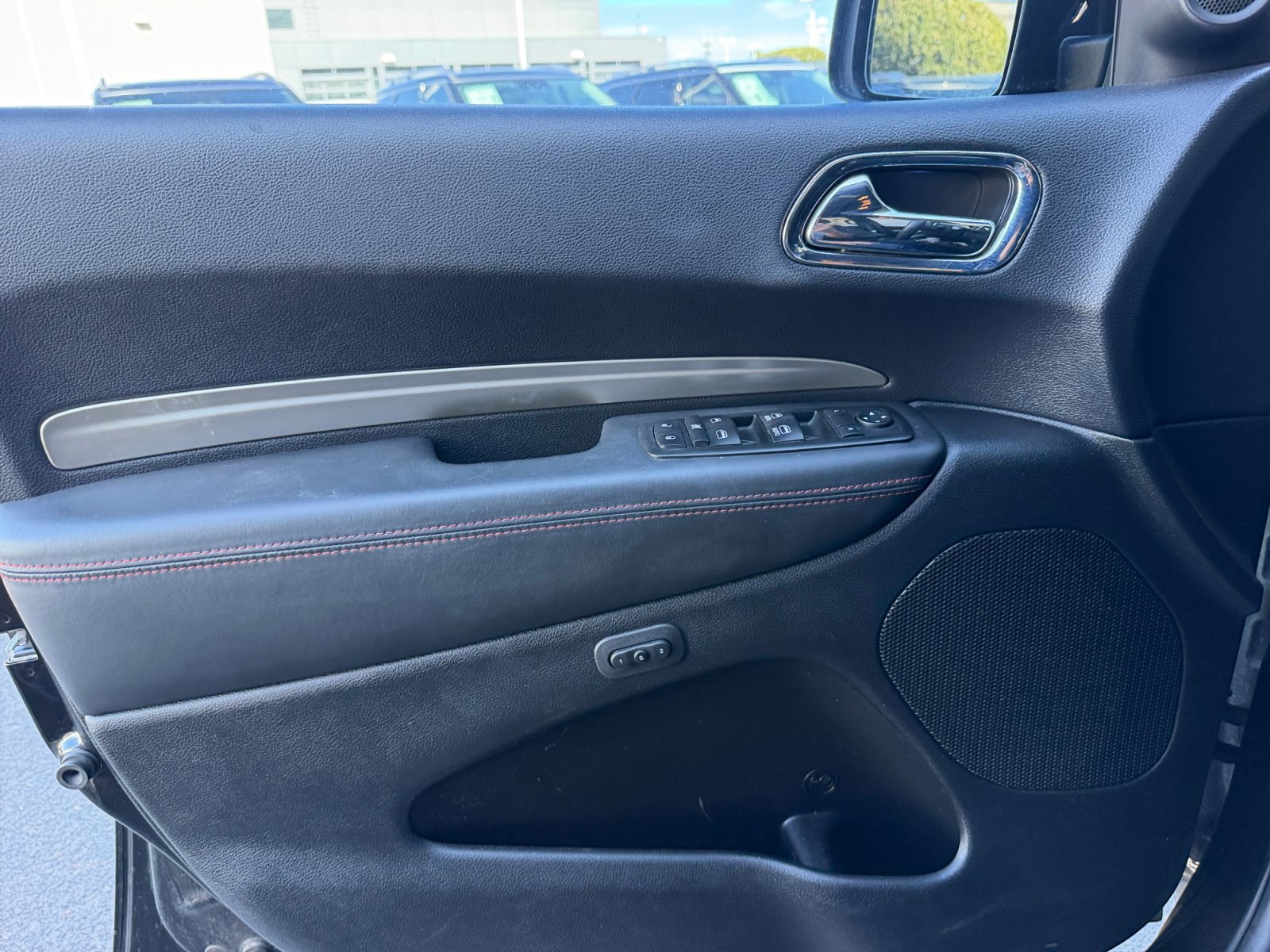 Used 2014 Dodge Durango R/T w/ Technology Group RWD image 12
