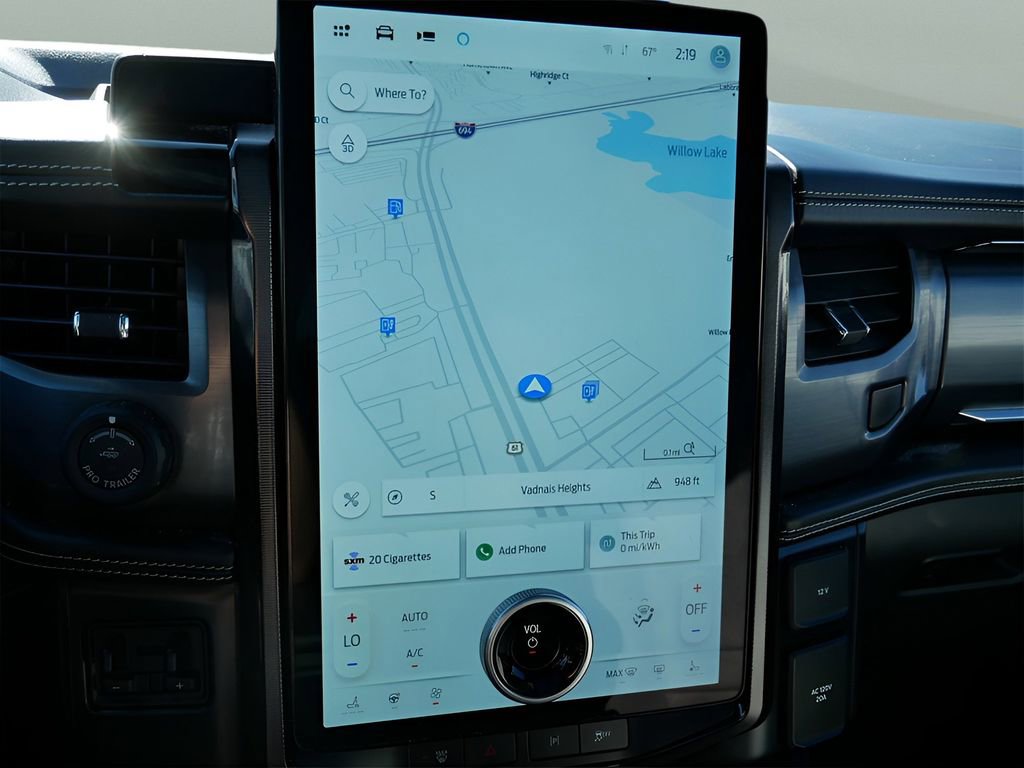 Used 2023 Ford F150 Lightning Platinum image 22