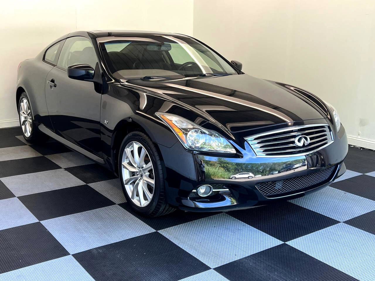Used 2014 INFINITI Q60 AWD Coupe w/ Premium Package image 3